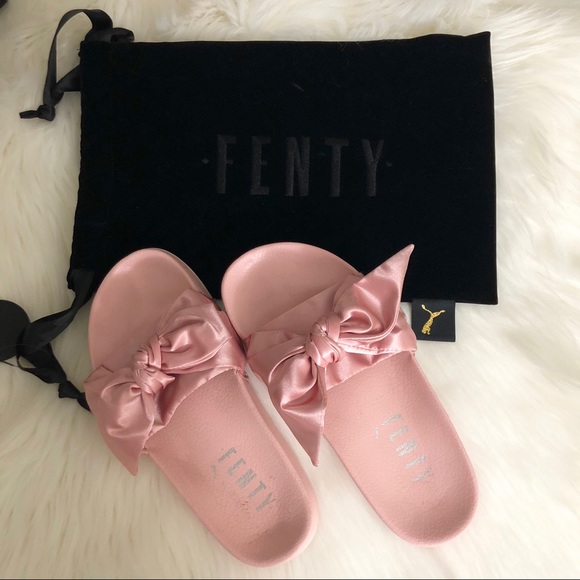 Puma Shoes - Fenty puma slides